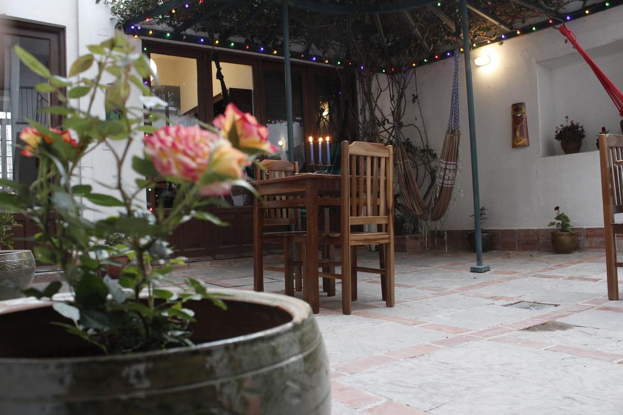 Hostel Casa Blanca Sucre Exterior photo