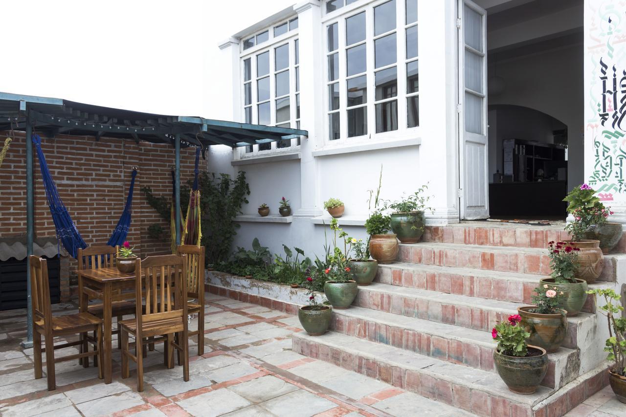 Hostel Casa Blanca Sucre Exterior photo